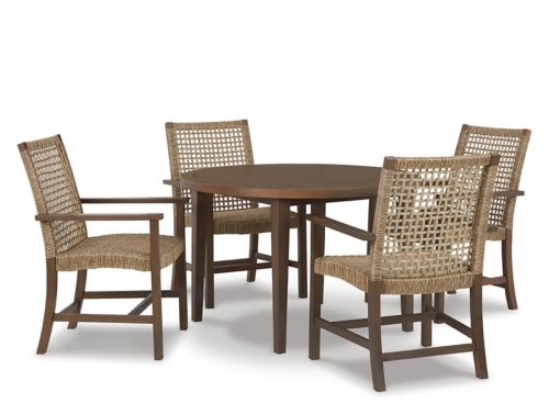 Raymour and flanigan outdoor deals dining sets