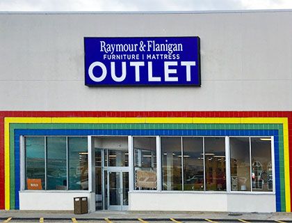 Raymour flanigan store outlet near me