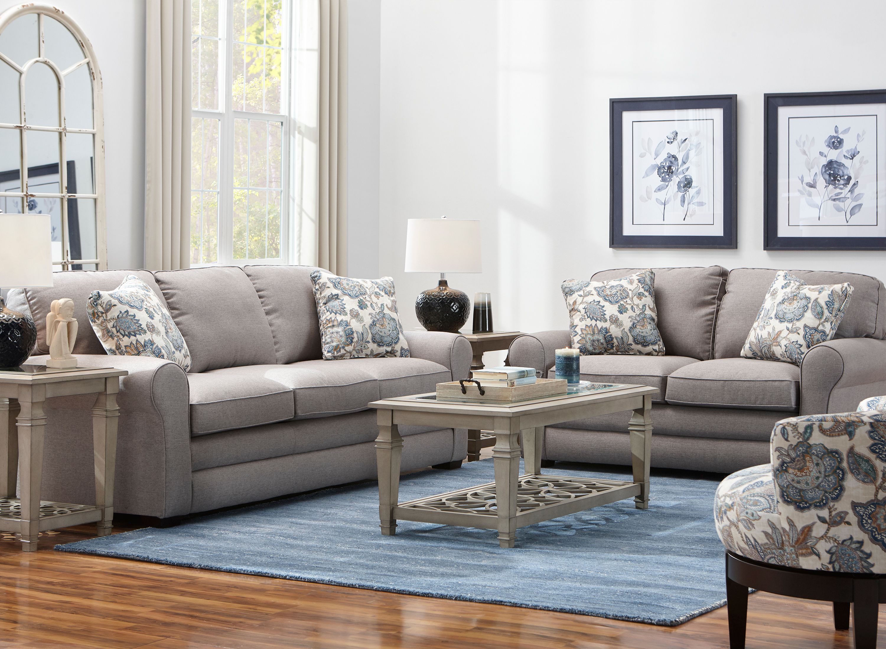 Lisbeth 2-piece Sofa And Loveseat Set 