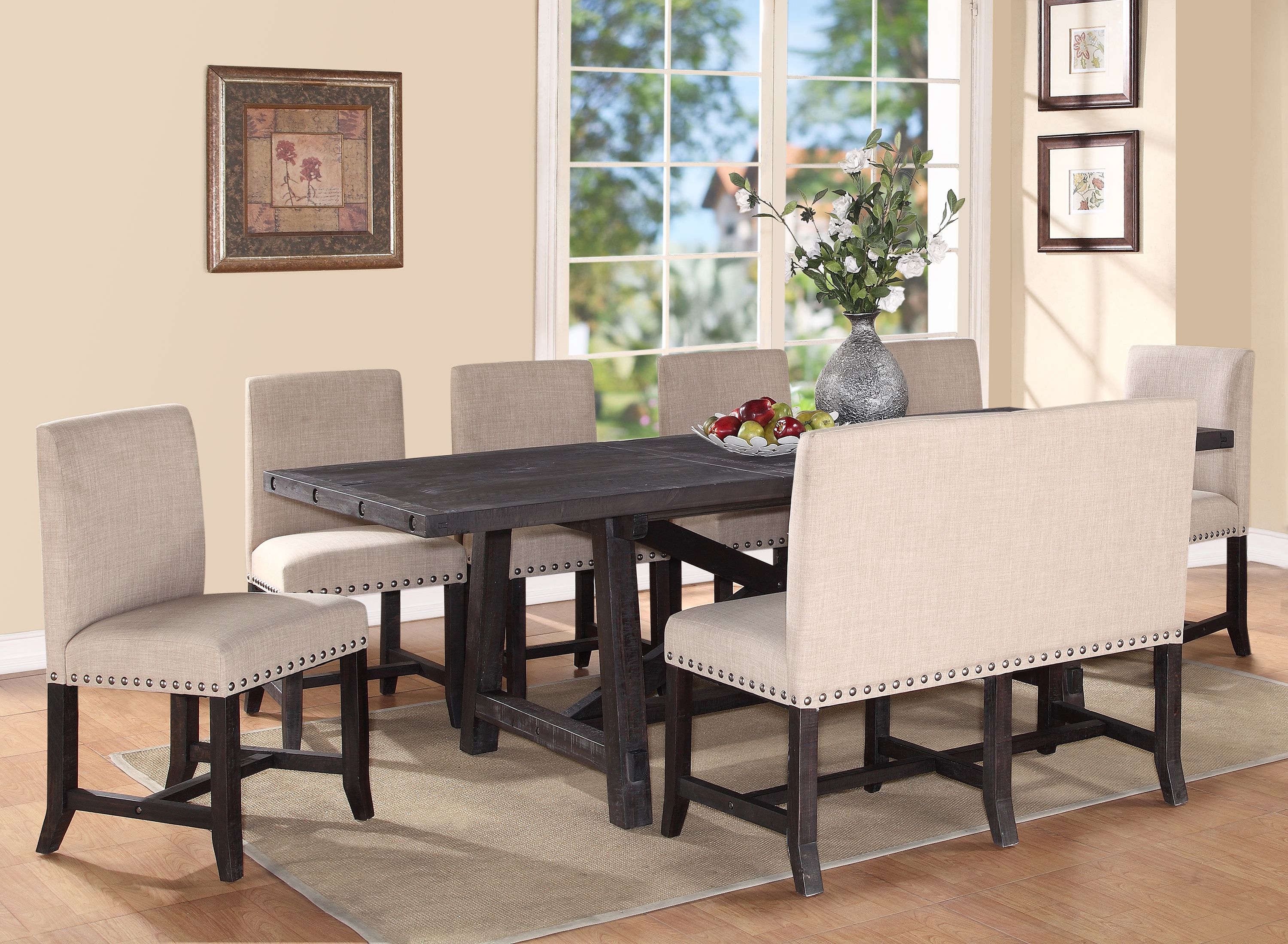Raymour And Flanigan Dining Chairs