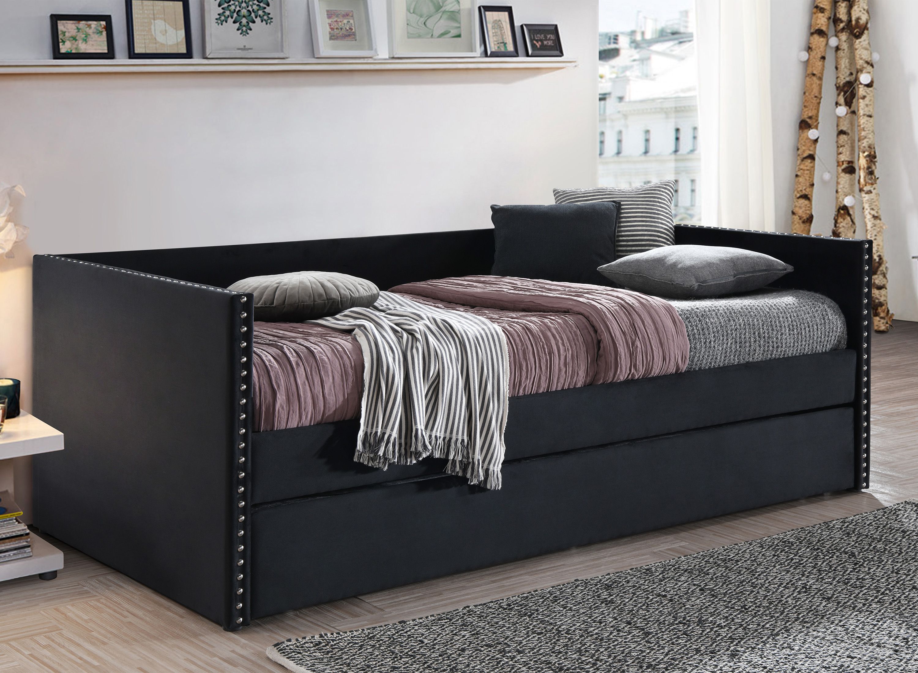 Cardie Daybed with Trundle | Raymour & Flanigan