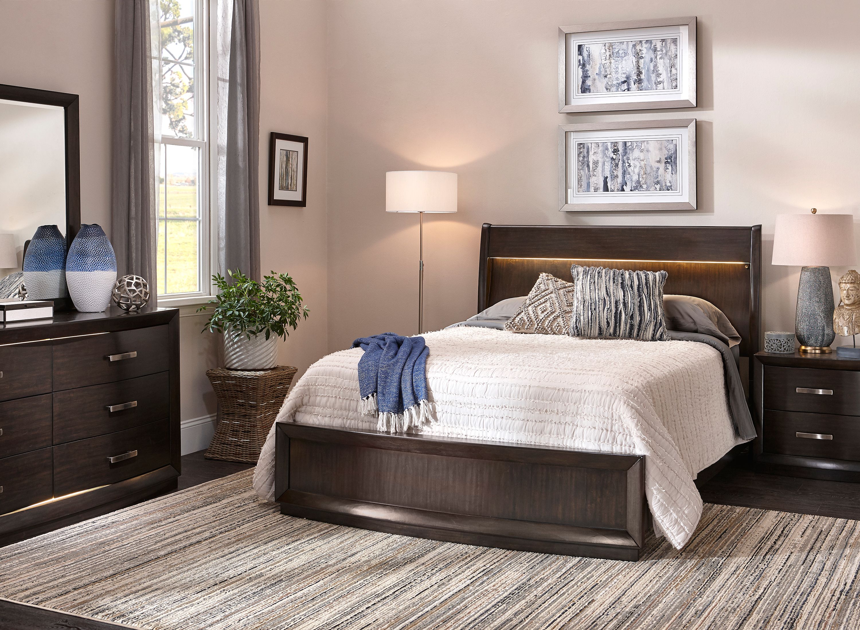 Raymour And Flanigan Bedroom Set Clearancenull