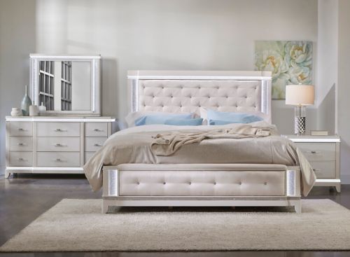 Raymour and flanigan queen deals bedroom sets