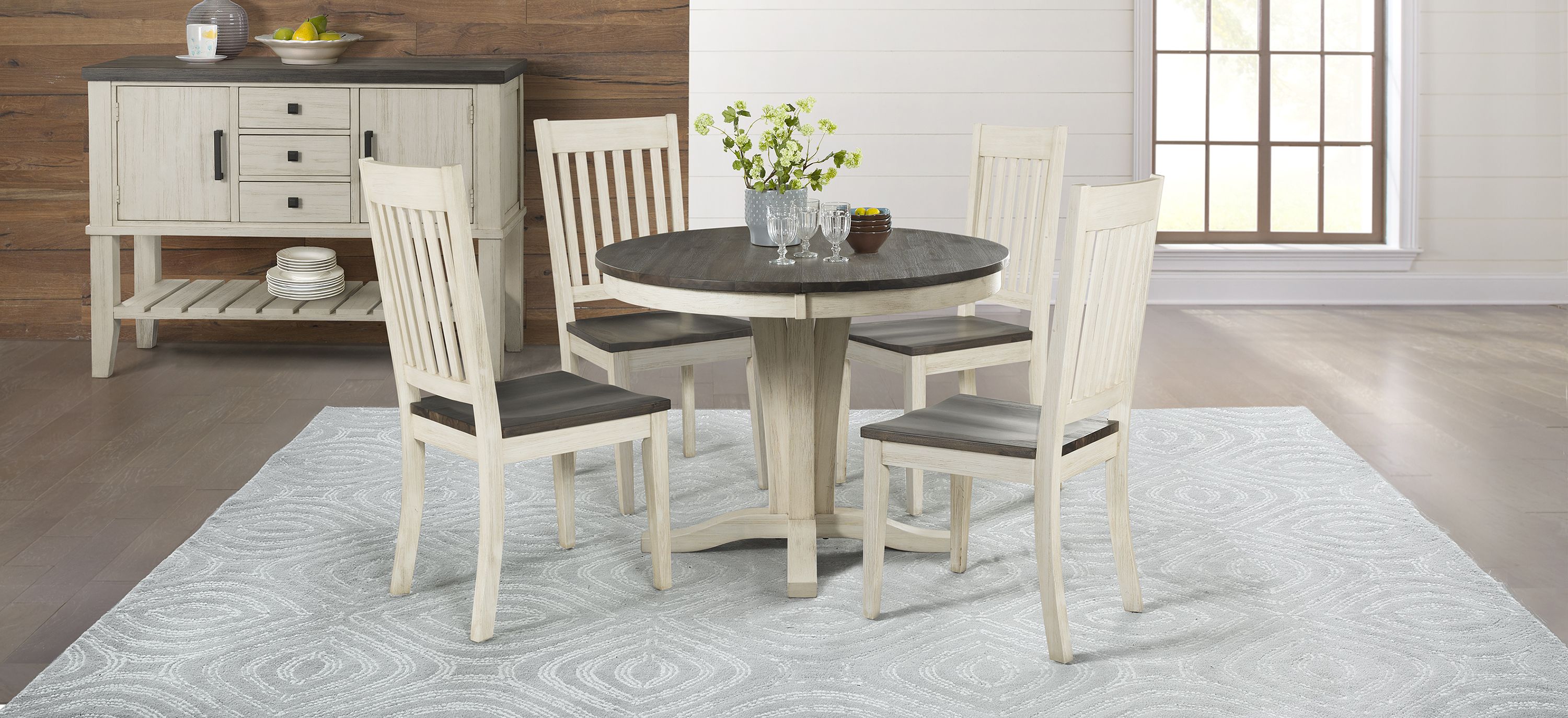 Huron 5-pc. Round Slatback Dining Set