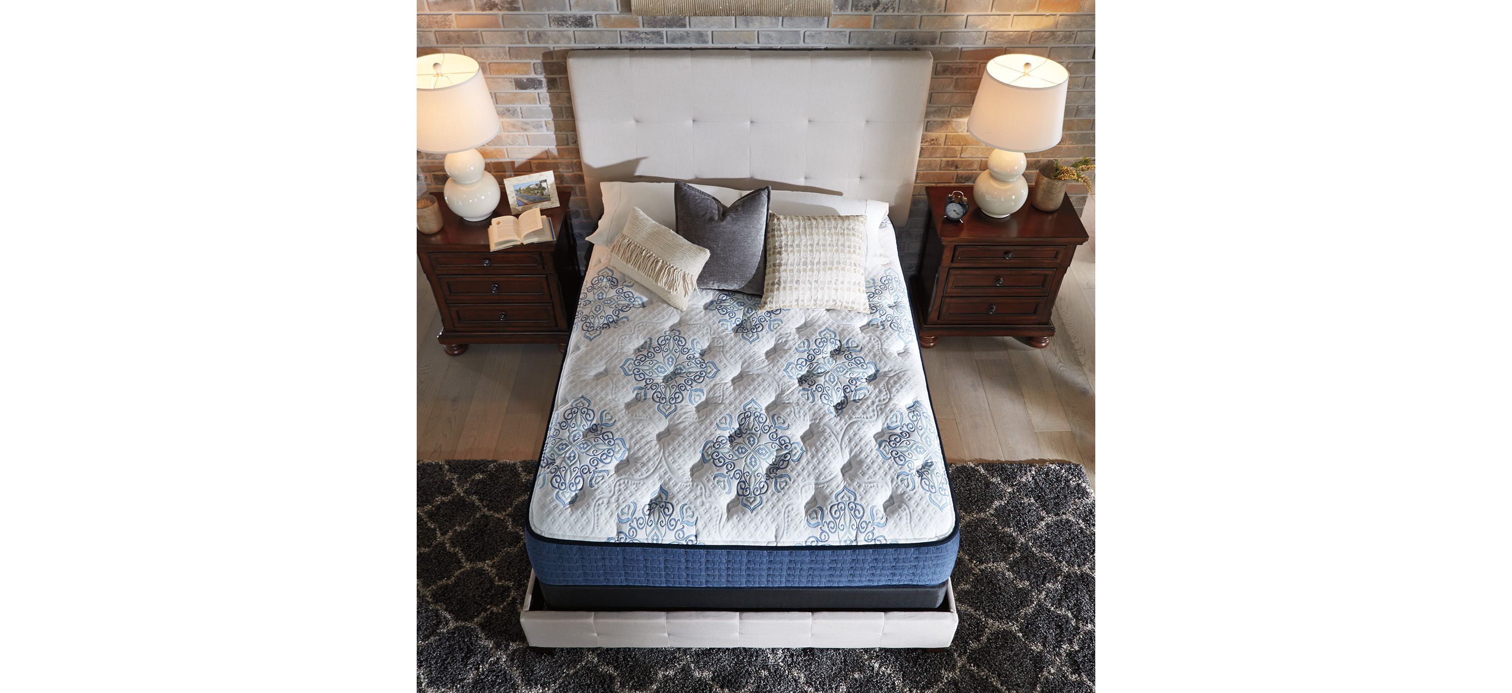 Mt Dana 13.5 Firm Mattress in a Box
