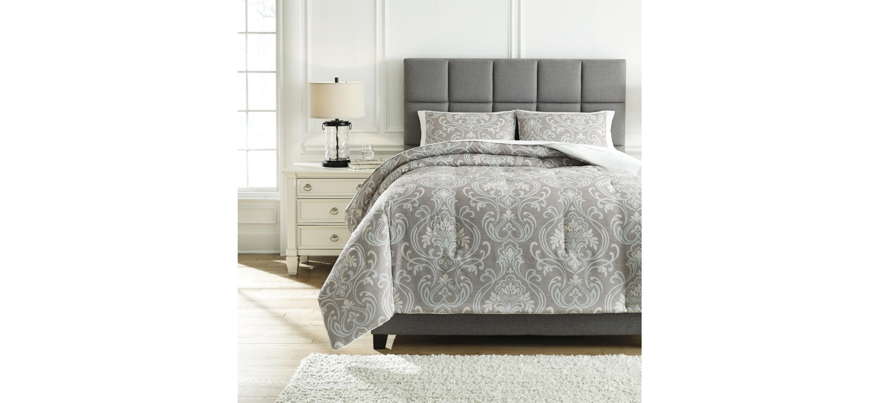 Noel Comforter Set