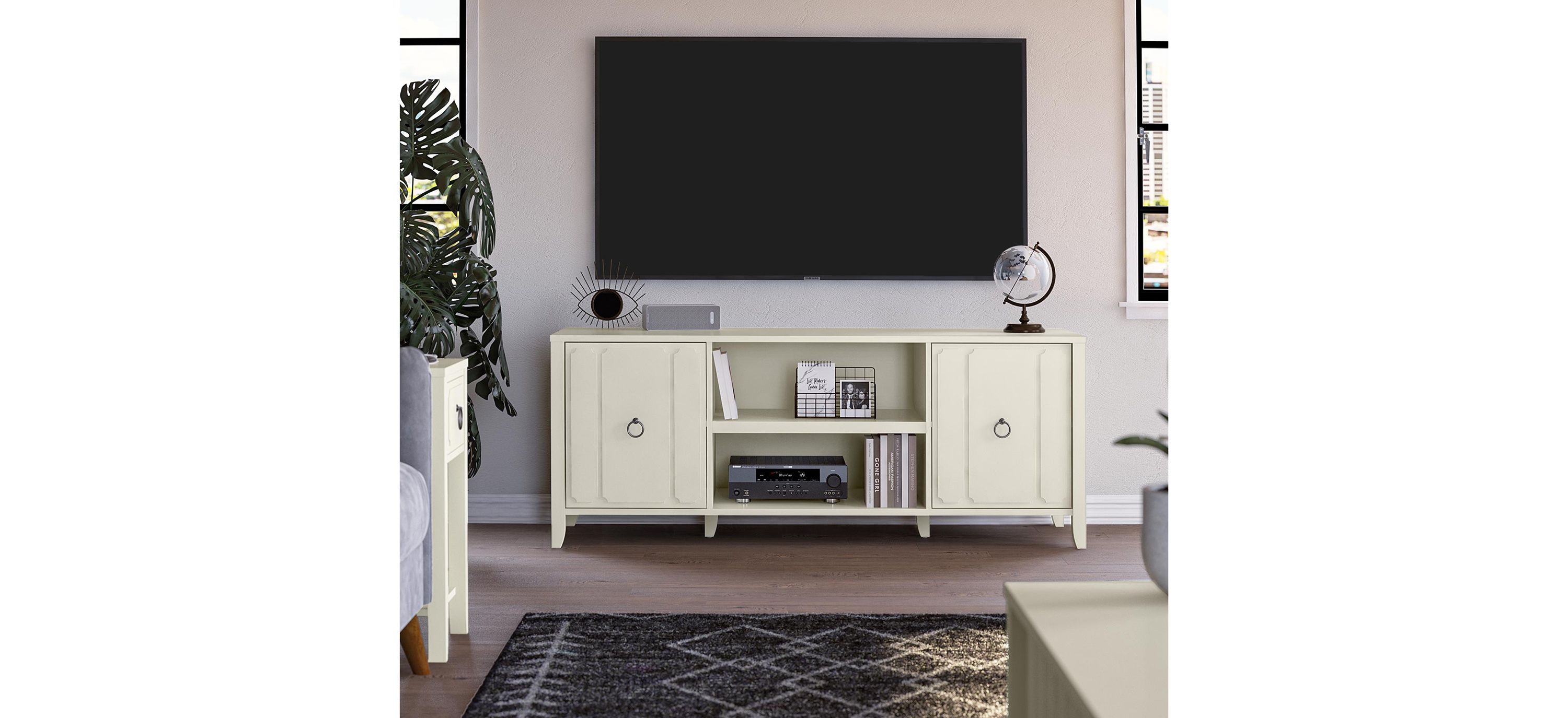Her Majesty TV Stand