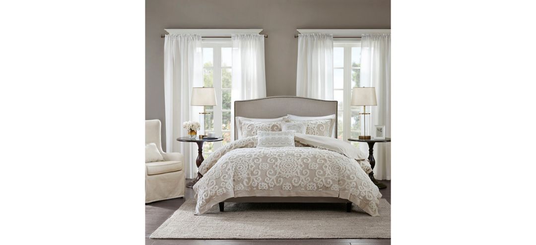 Suzanna Comforter Set