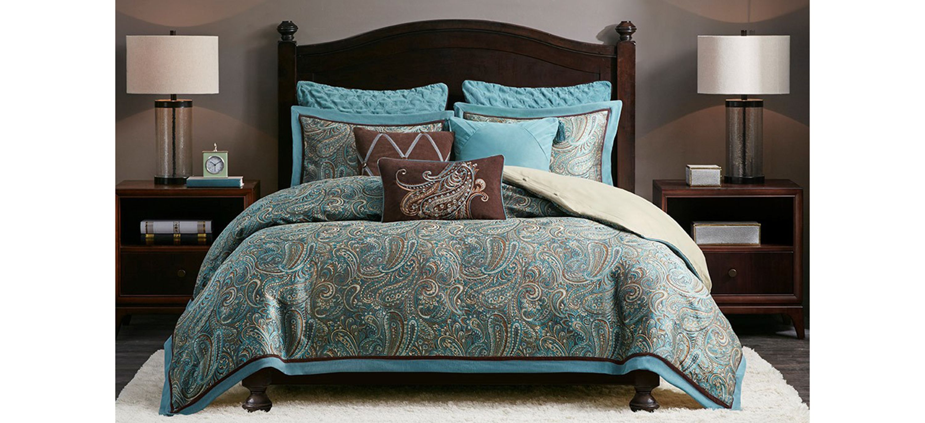 Lauren Comforter Set