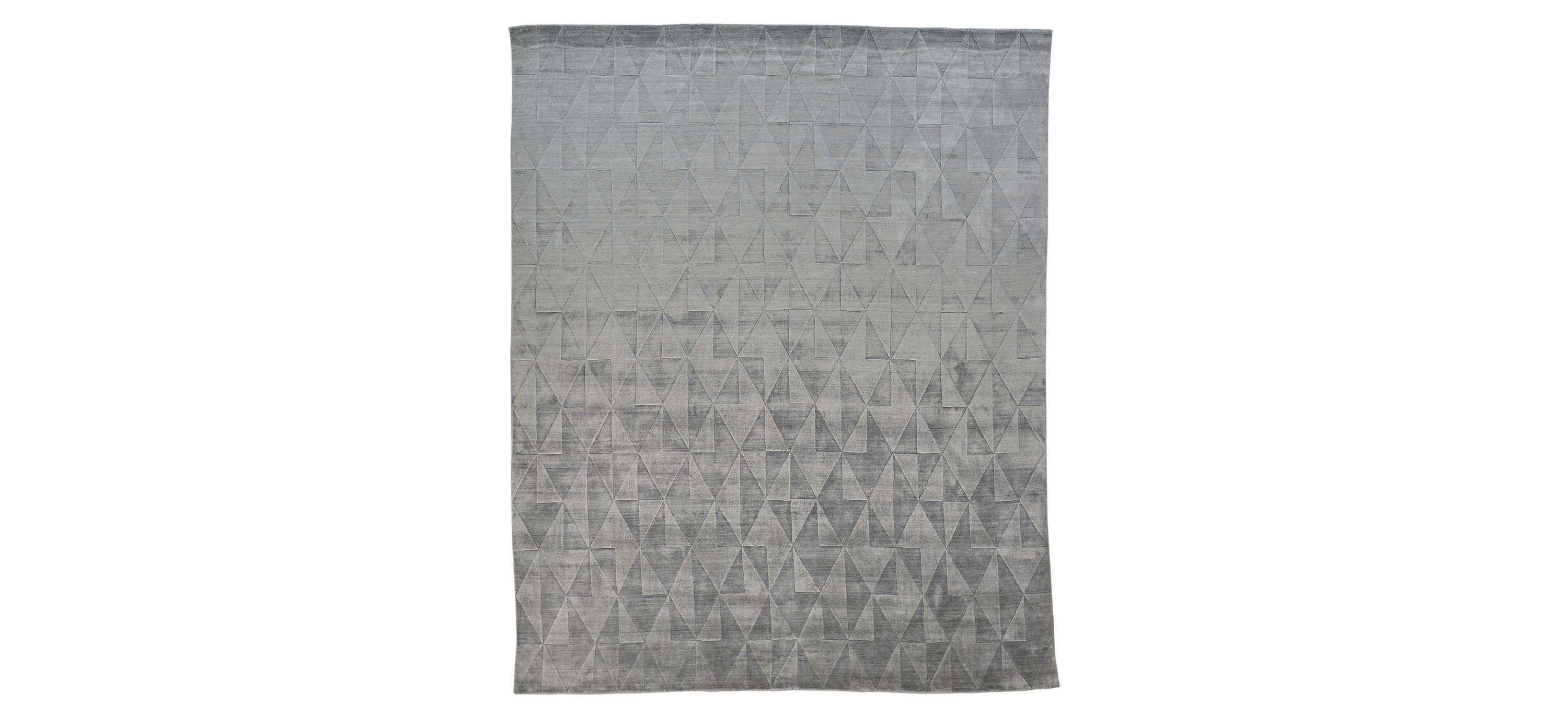 Grayson Modern Diamond Area Rug