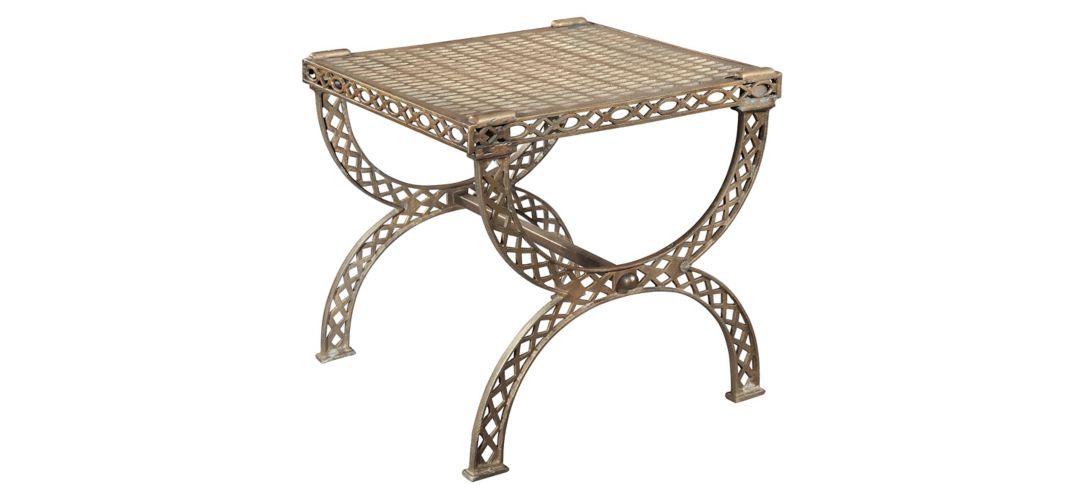 Hekman Reserve Horseshoe Accent Table