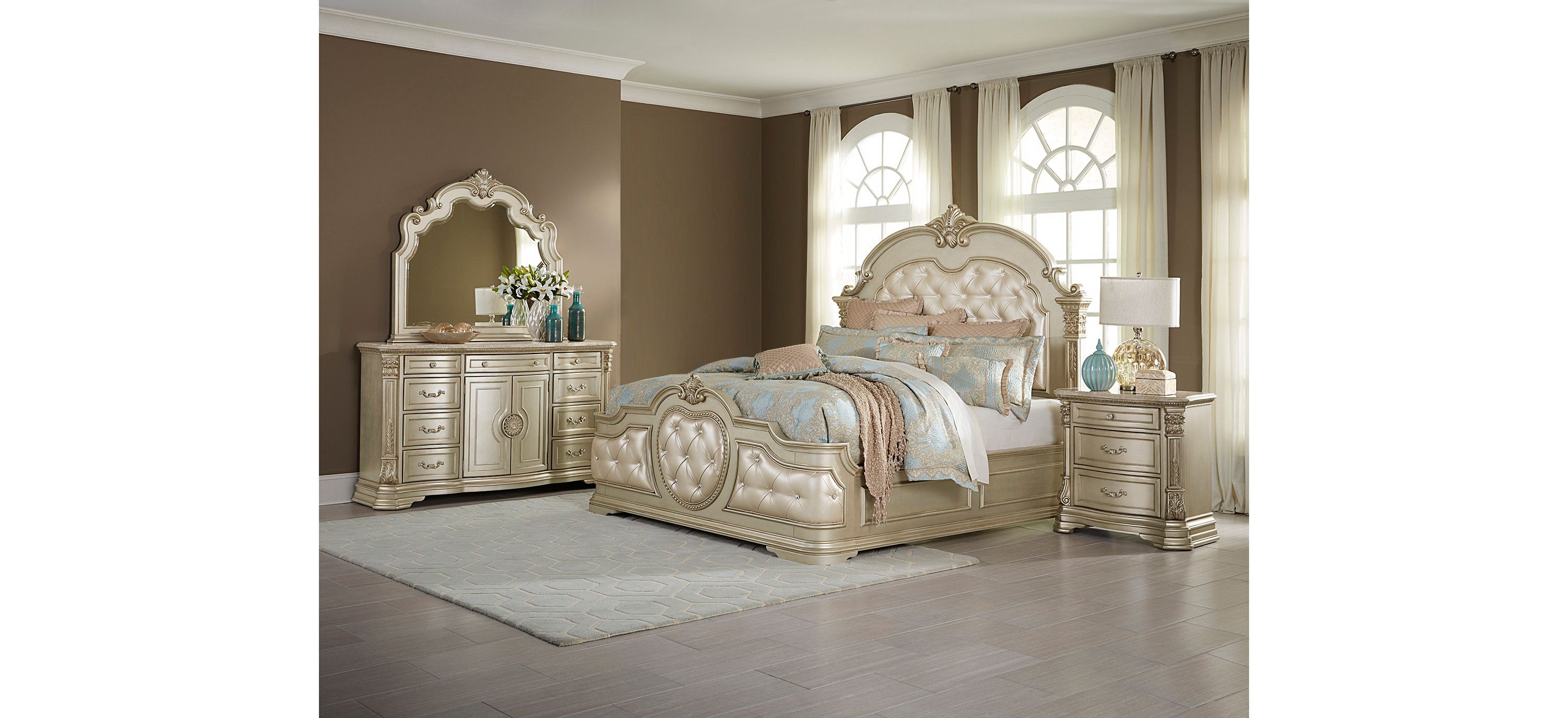 Deryn 4-pc. Upholstered Bedroom Set