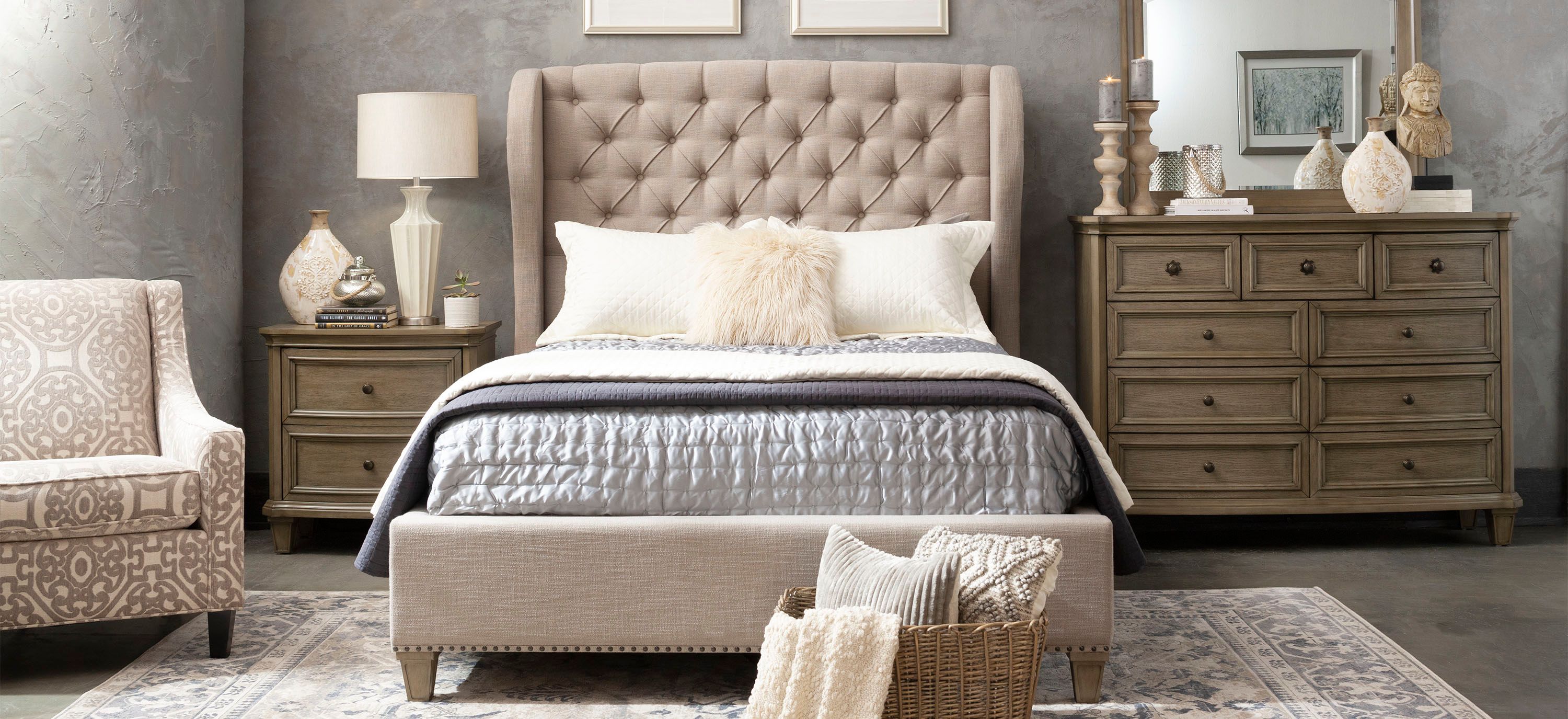 Lorient 4-pc. Bedroom Set