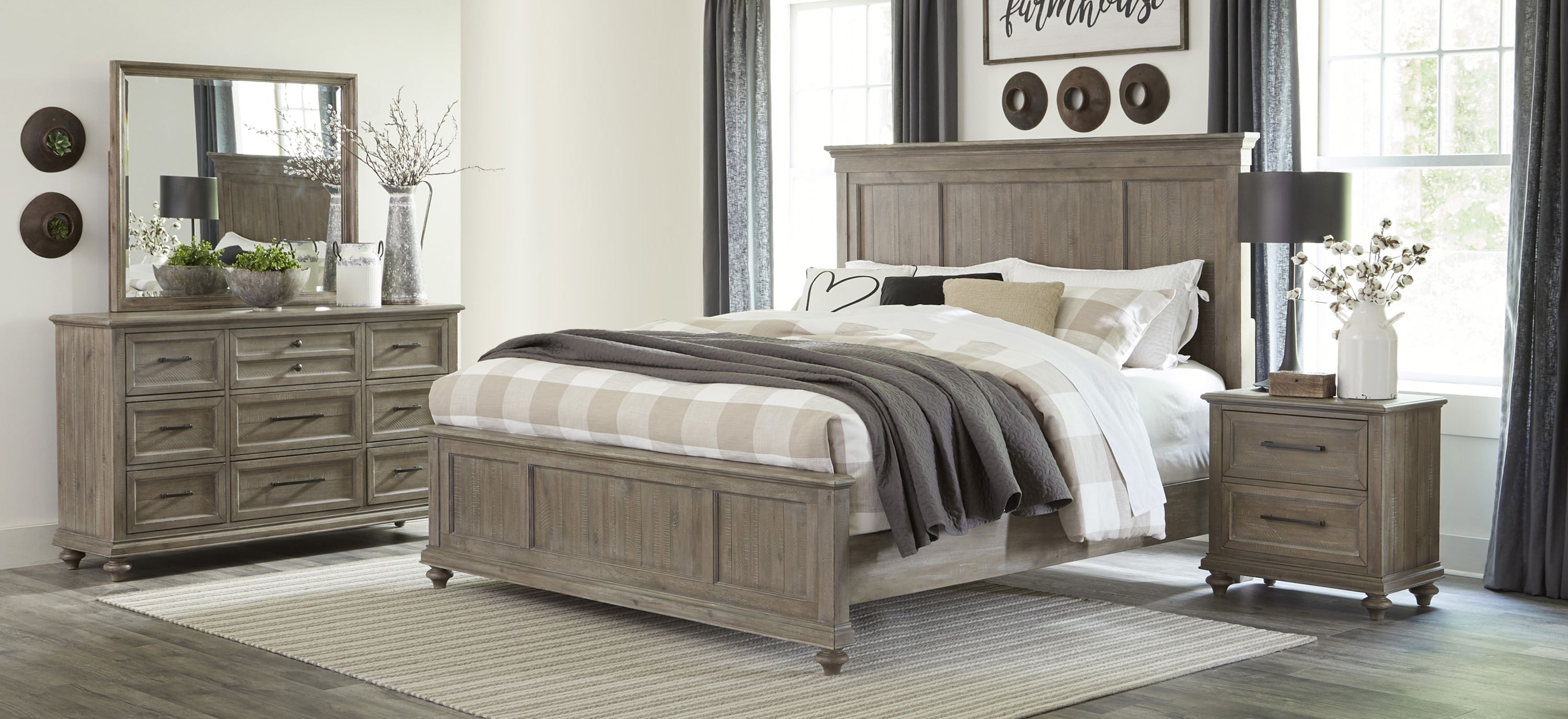 Verano 4-pc. Panel Bedroom Set