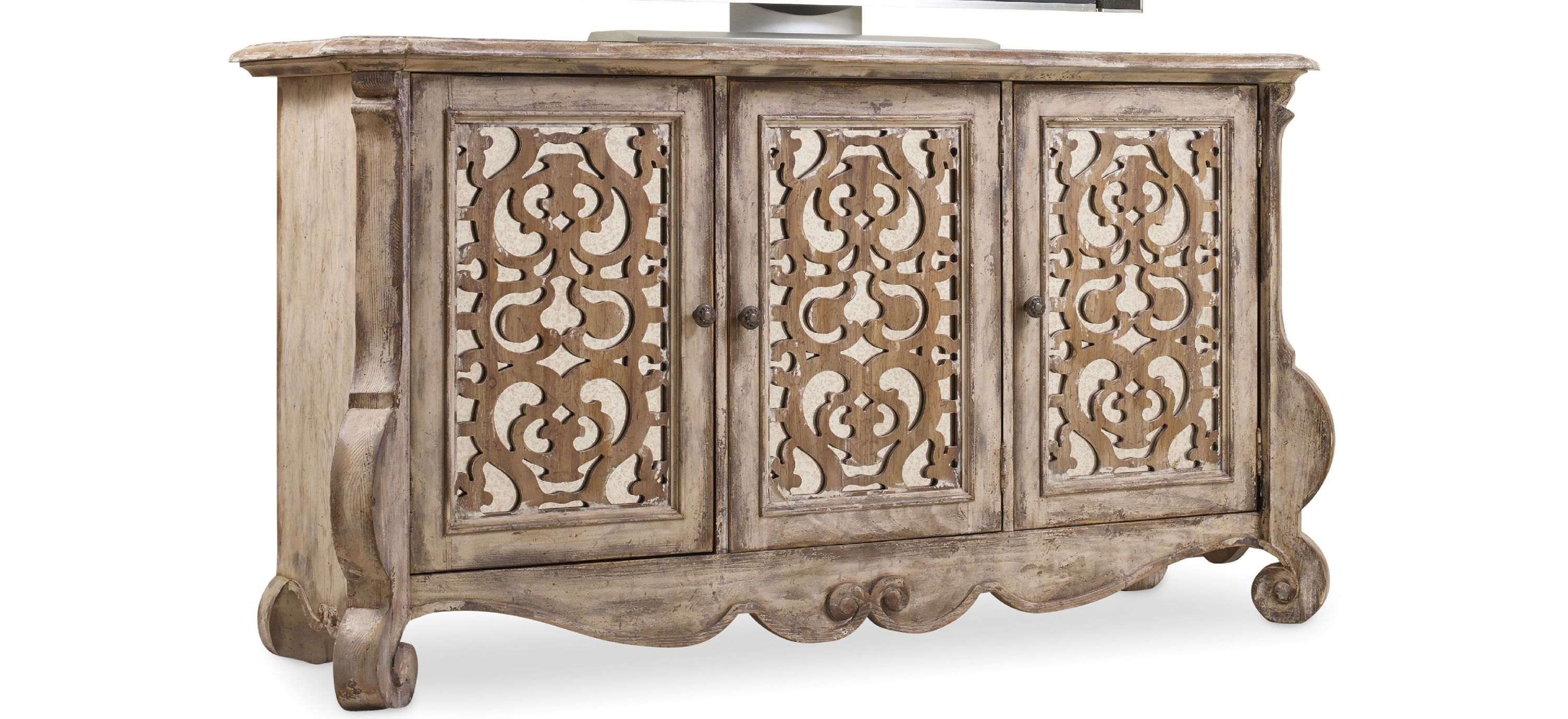Chatelet Entertainment Console
