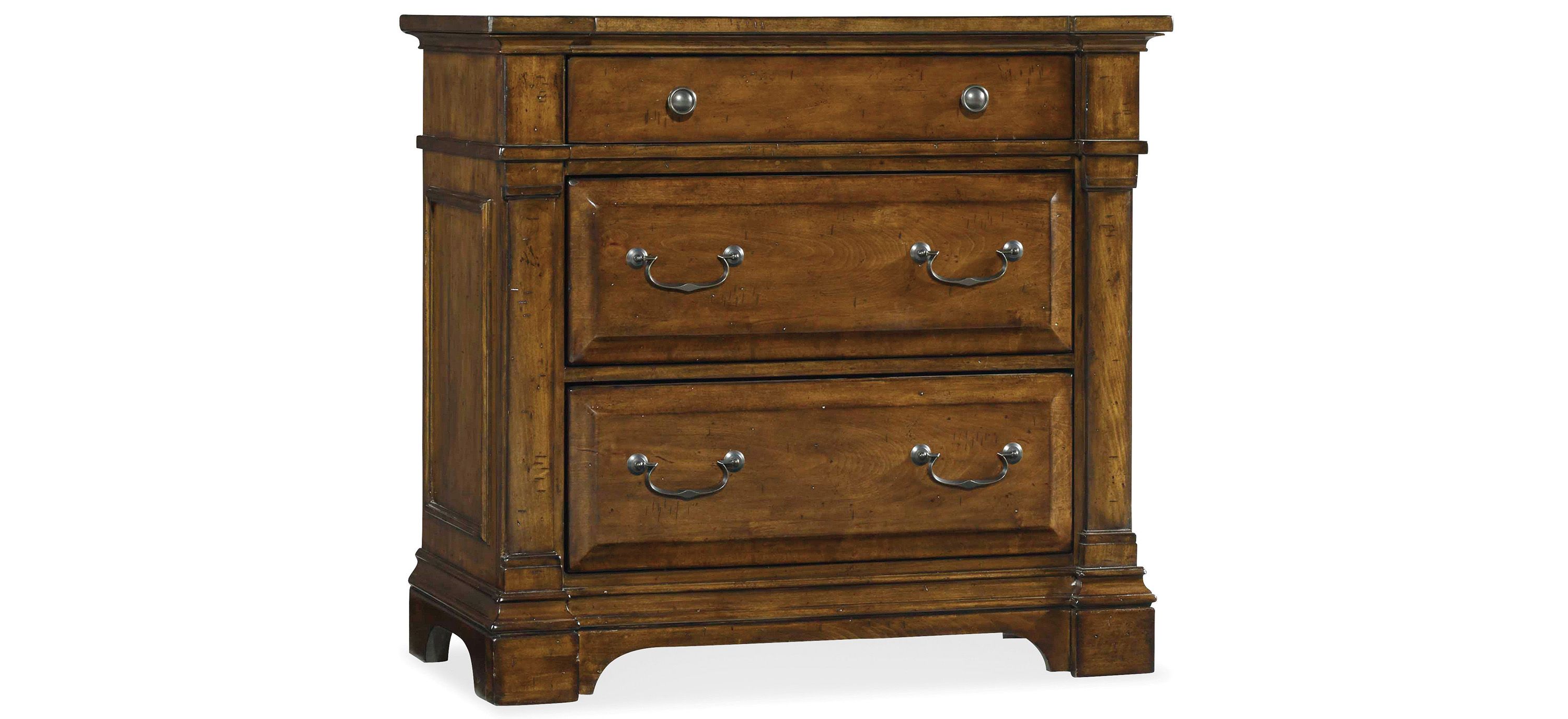 Tynecastle Bachelors Chest