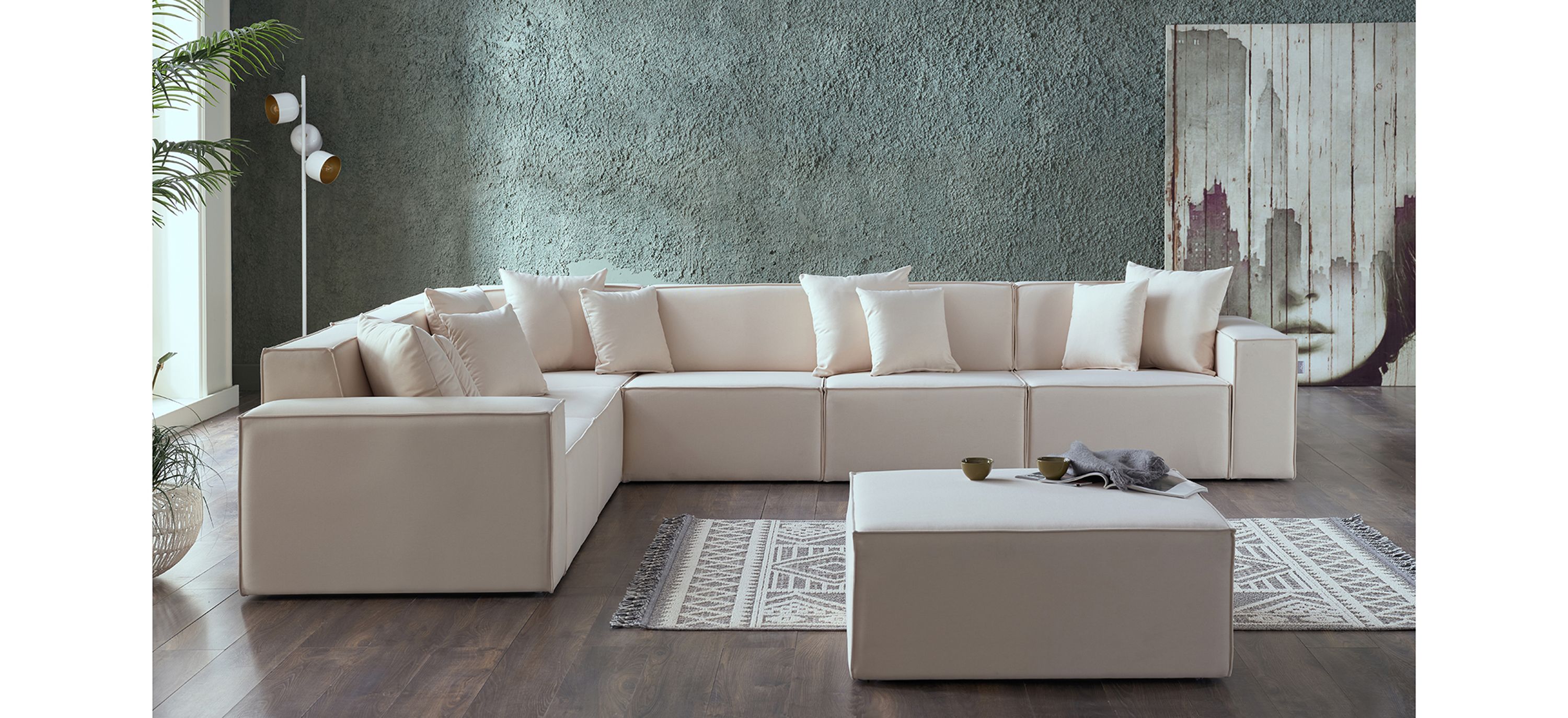Daya 8-pc. Sectional with Ottoman