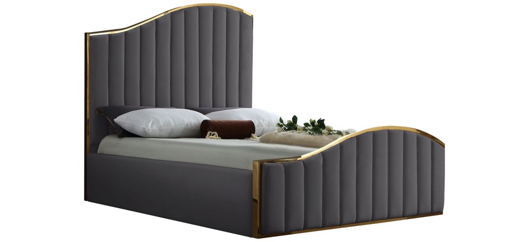 Jolie Bed