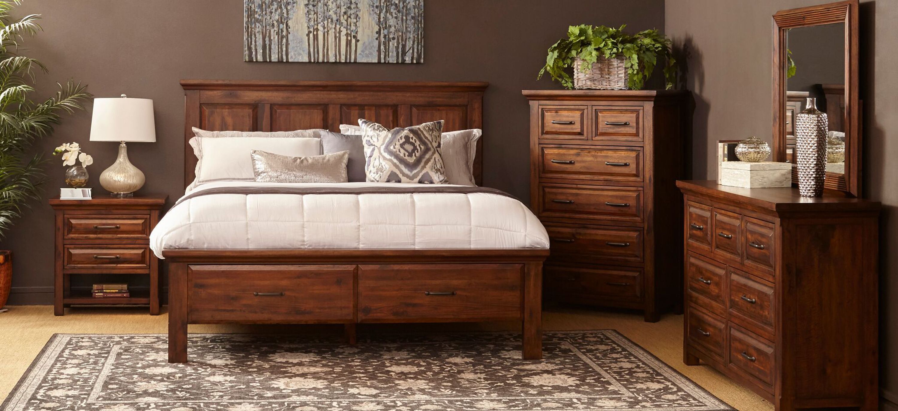 HillCrest 4-pc. Bedroom Set
