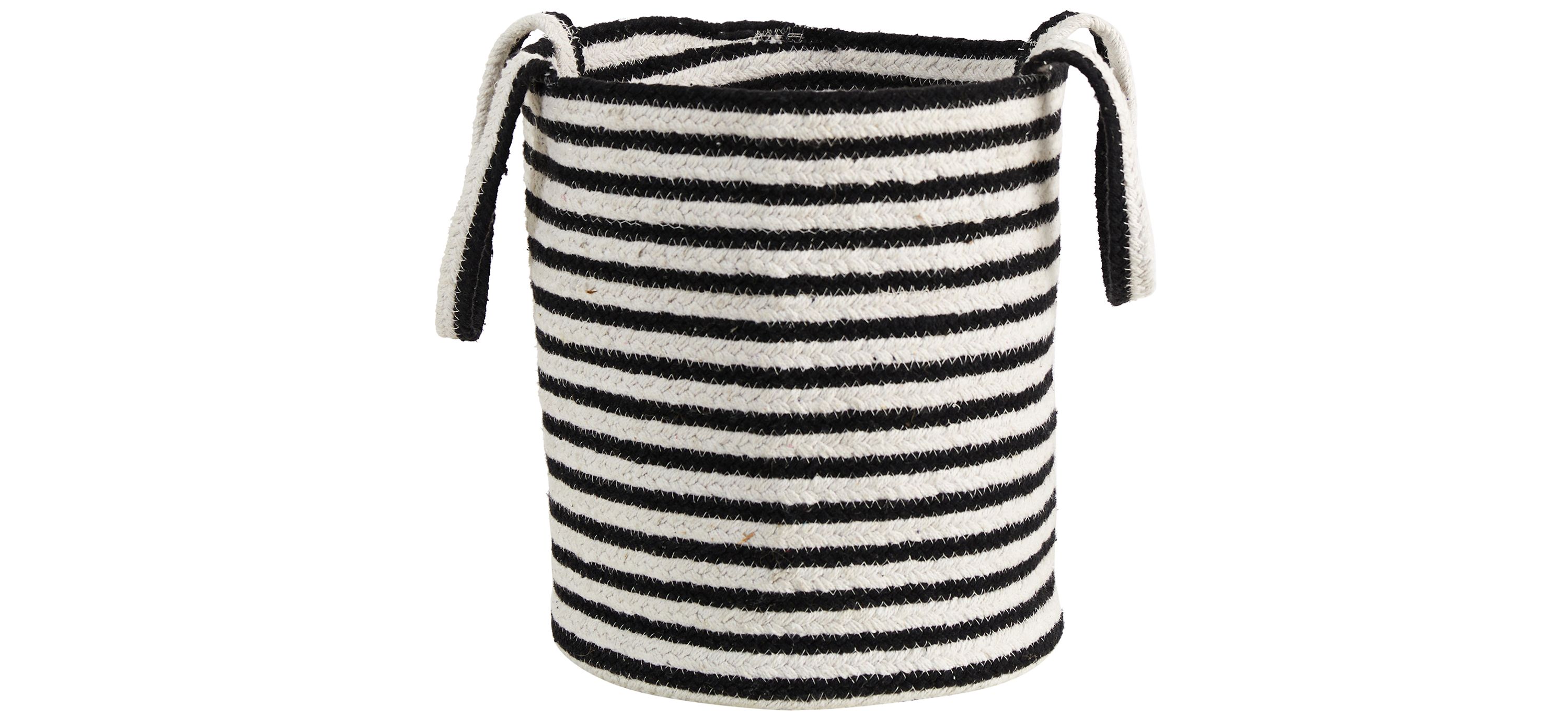 13 Black and White Basket Planter
