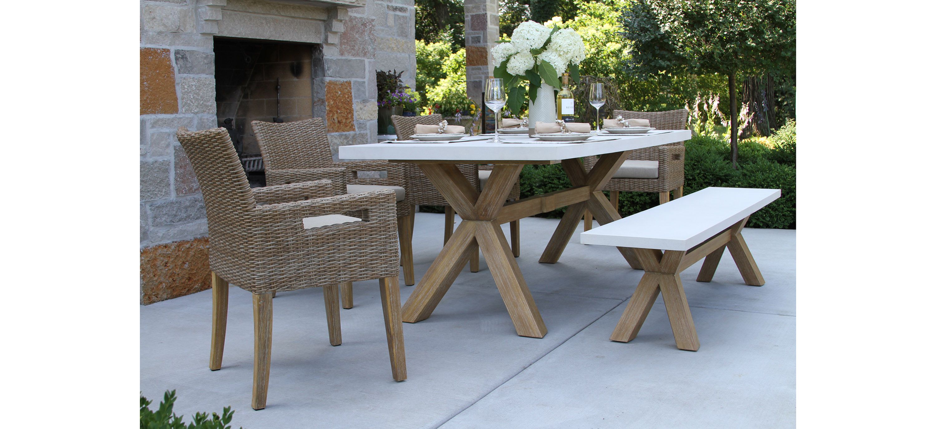 Nautical 6-pc. Wicker and Eucalyptus Rectangle Outdoor Dining Set