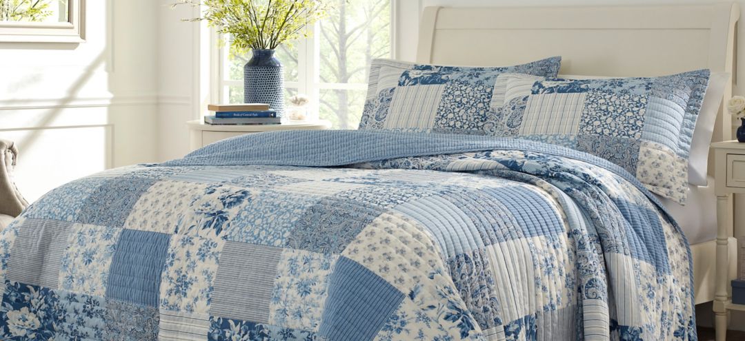 Paisley Patchwork-3 Piece Quilt Set