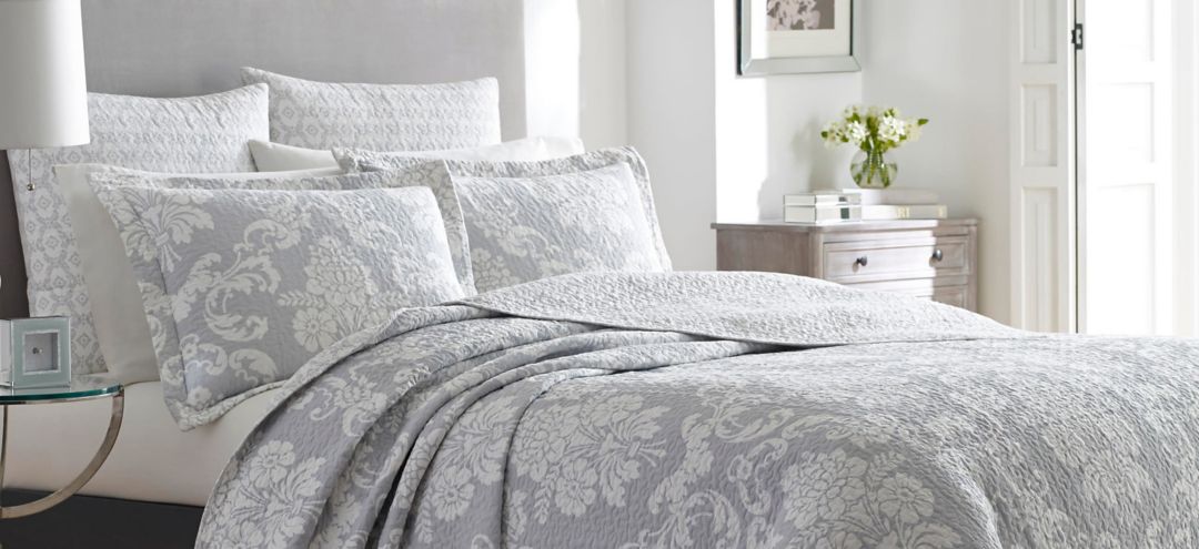 Venetia-2 Piece Quilt Set