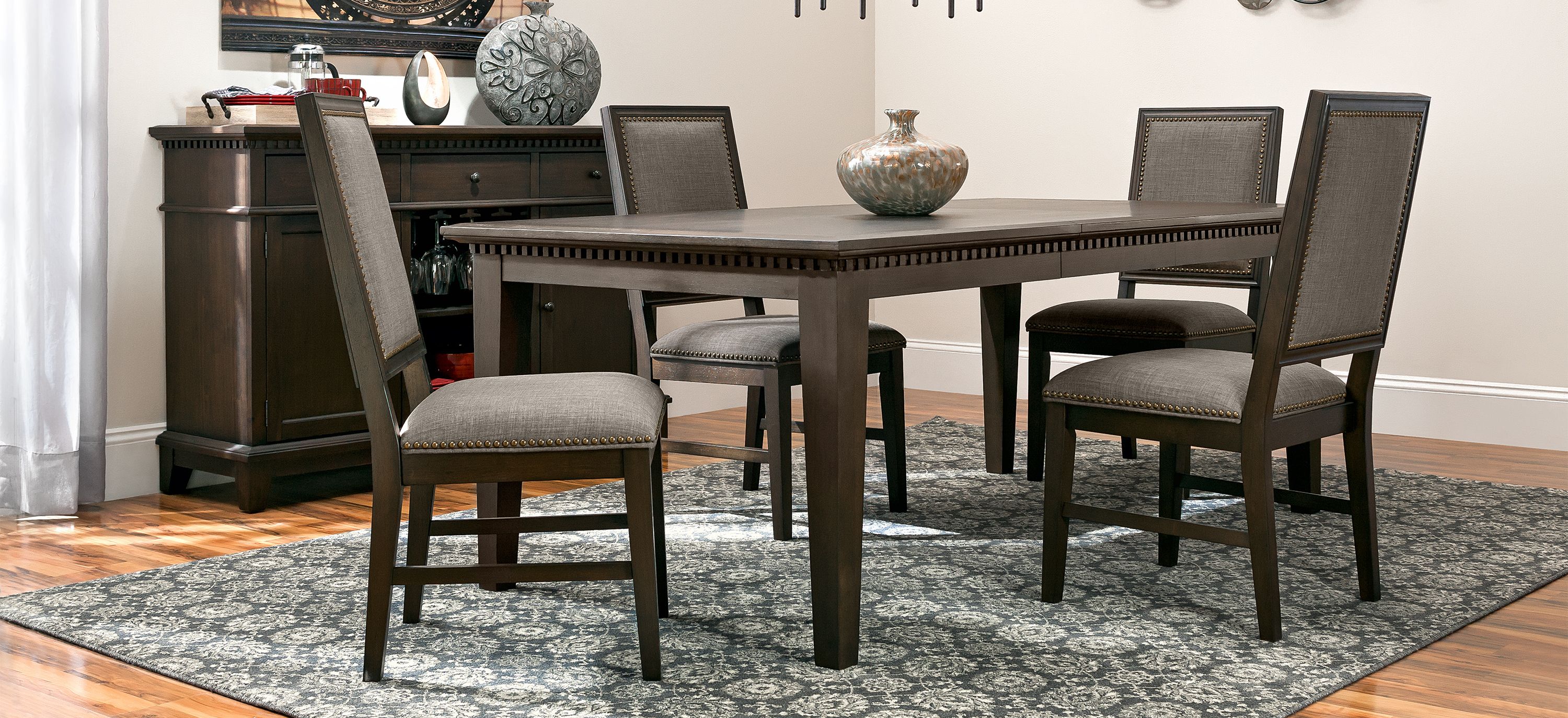 Landburn 5-pc. Dining Set