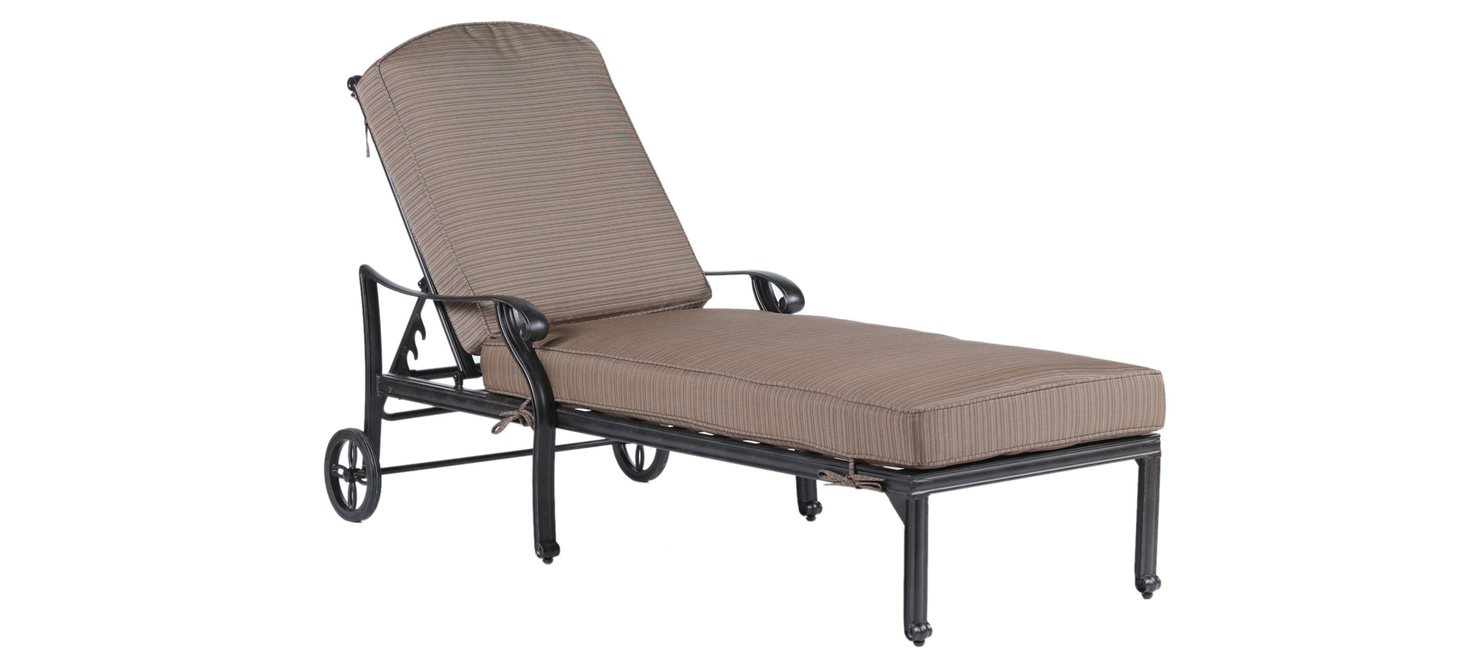 Castle Rock Outdoor Chaise Lounger