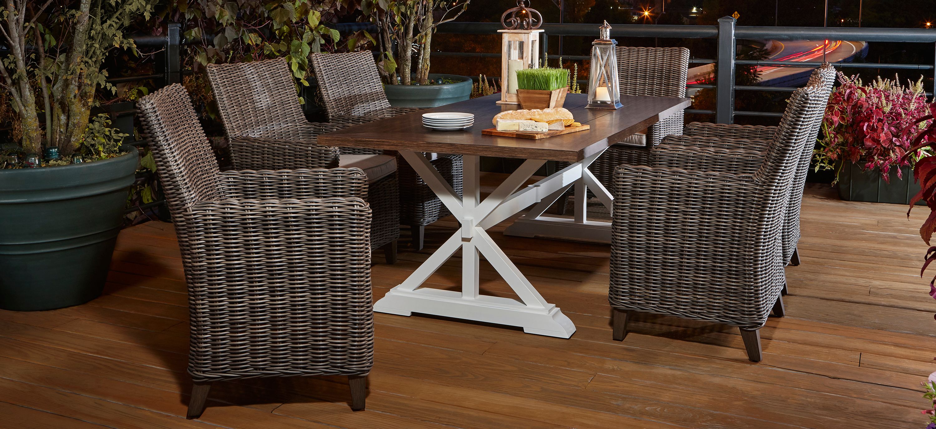 Savannah 7-pc. Dining Set