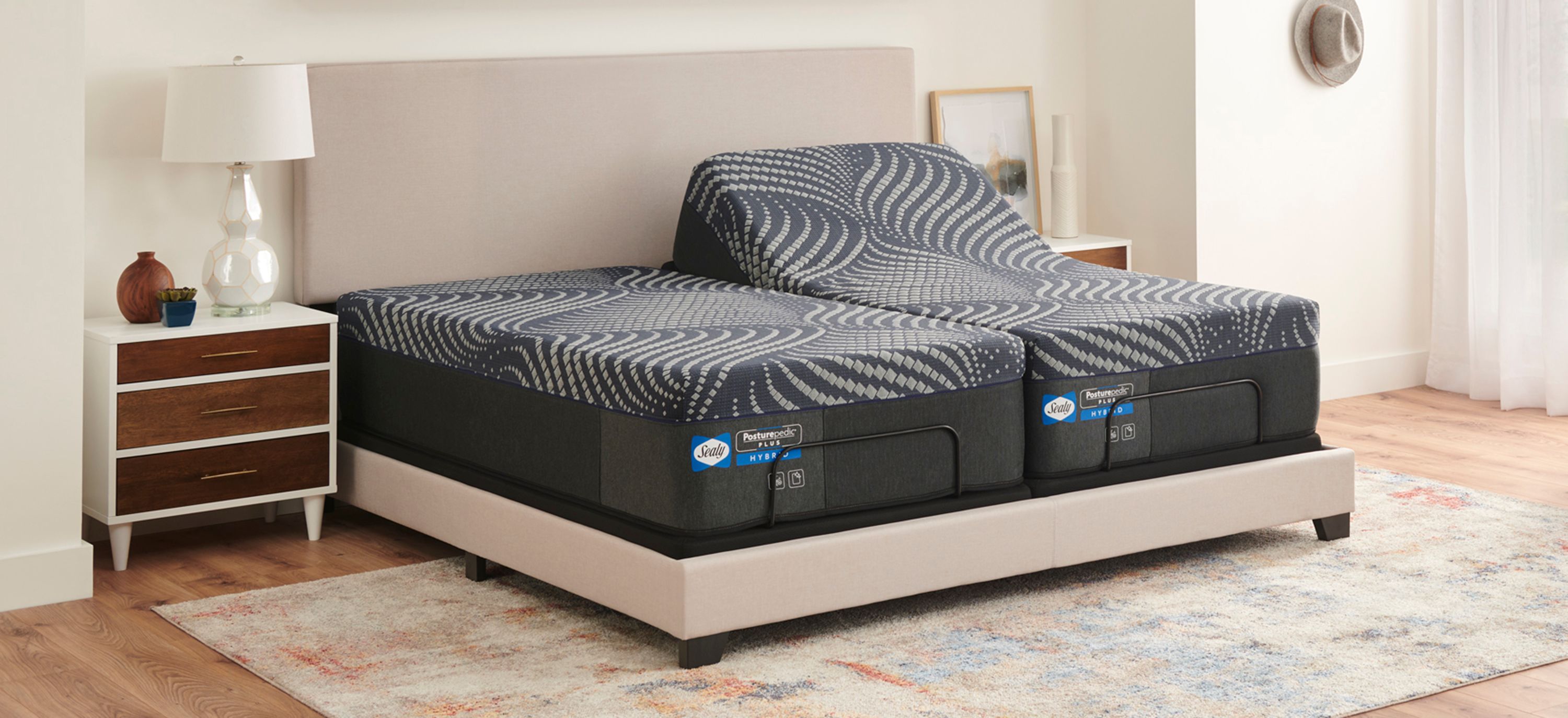 Sealy Posturepedic Plus Hybrid Brenham Soft Split Cal King Mattress