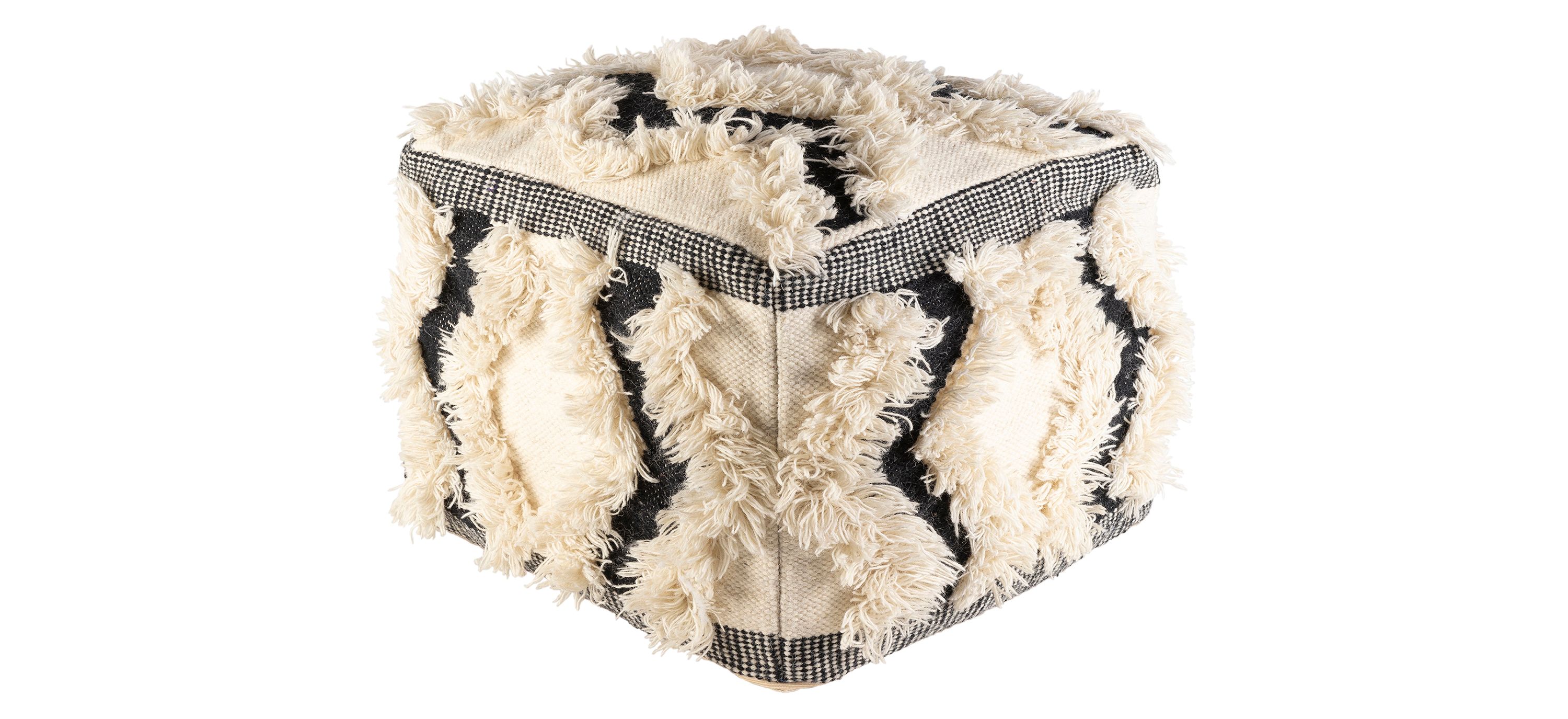 Apache Pouf
