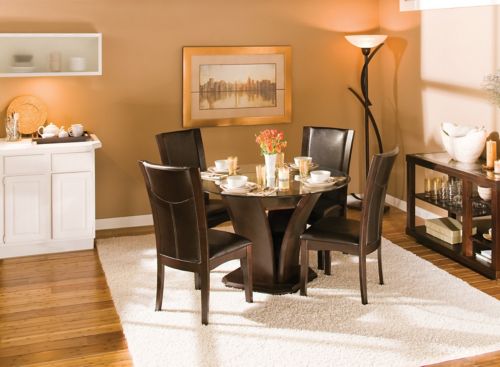 Raymour and flanigan 5 on sale piece dining set