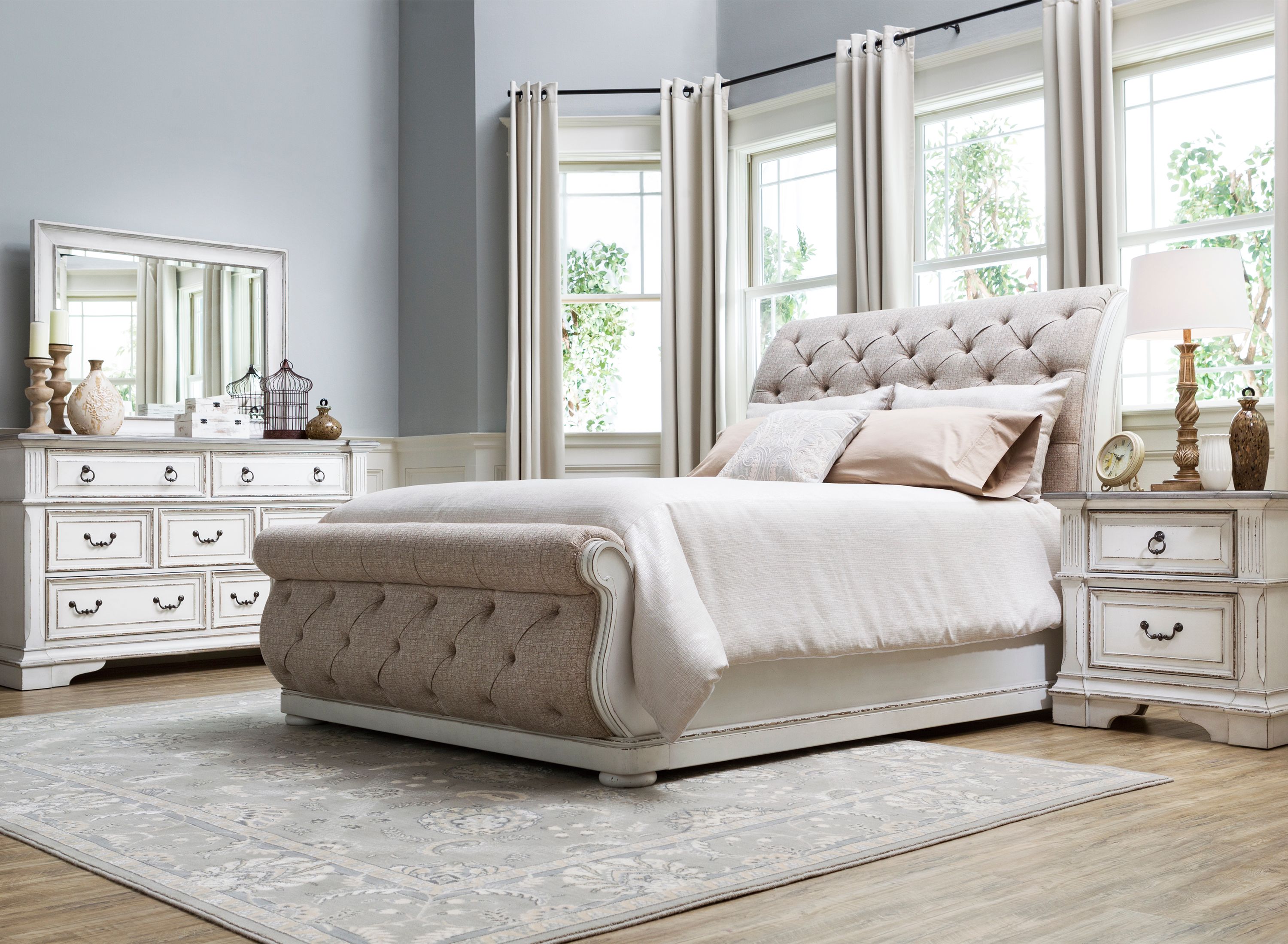Birmingham 4 Pc Bedroom Set Raymour, Raymour And Flanigan King Bed