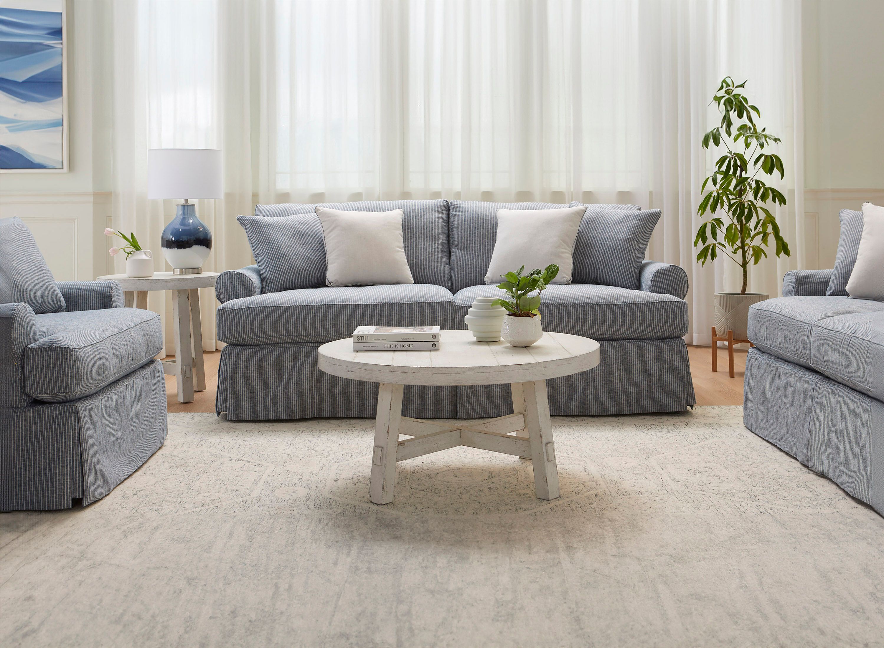 Lakeside Living Room Set | Raymour & Flanigan