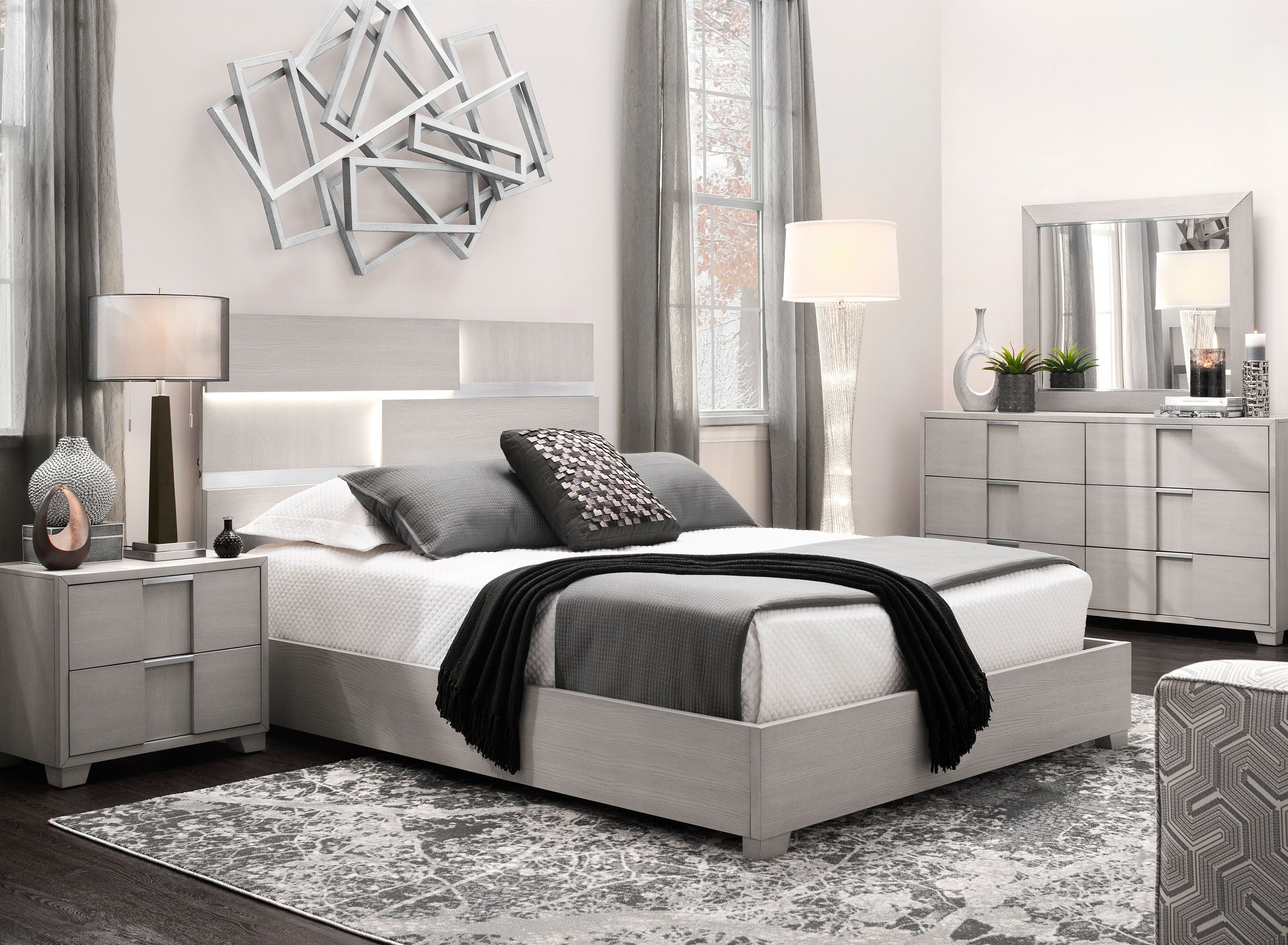 Lillian Queen Bed Set (led Lighting) - 6 Pc.