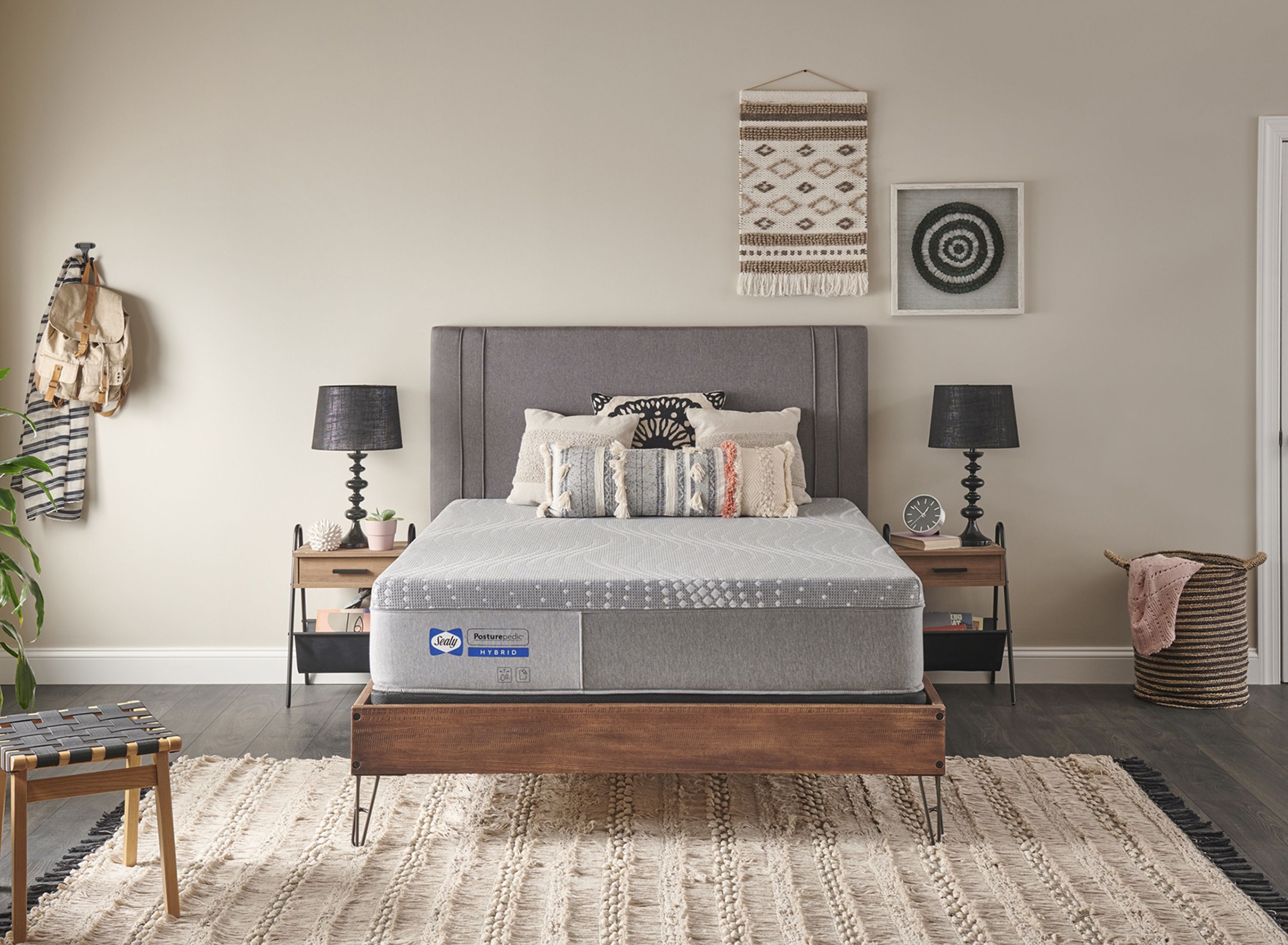 sealy posturepedic hybrid paterson 12 medium firm mattress queen