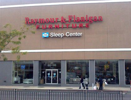 Raymour flanigan store outlet near me