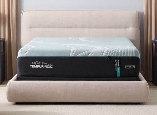 Tempur-Pedic Adapt Medium Hybrid Mattress