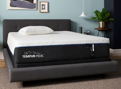 Raymour and deals flanigan tempur pedic